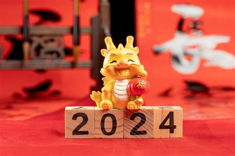 2023屬猴幸運色|2023年12生肖運勢：兔謀定後動、蛇心想事成、猴幸。